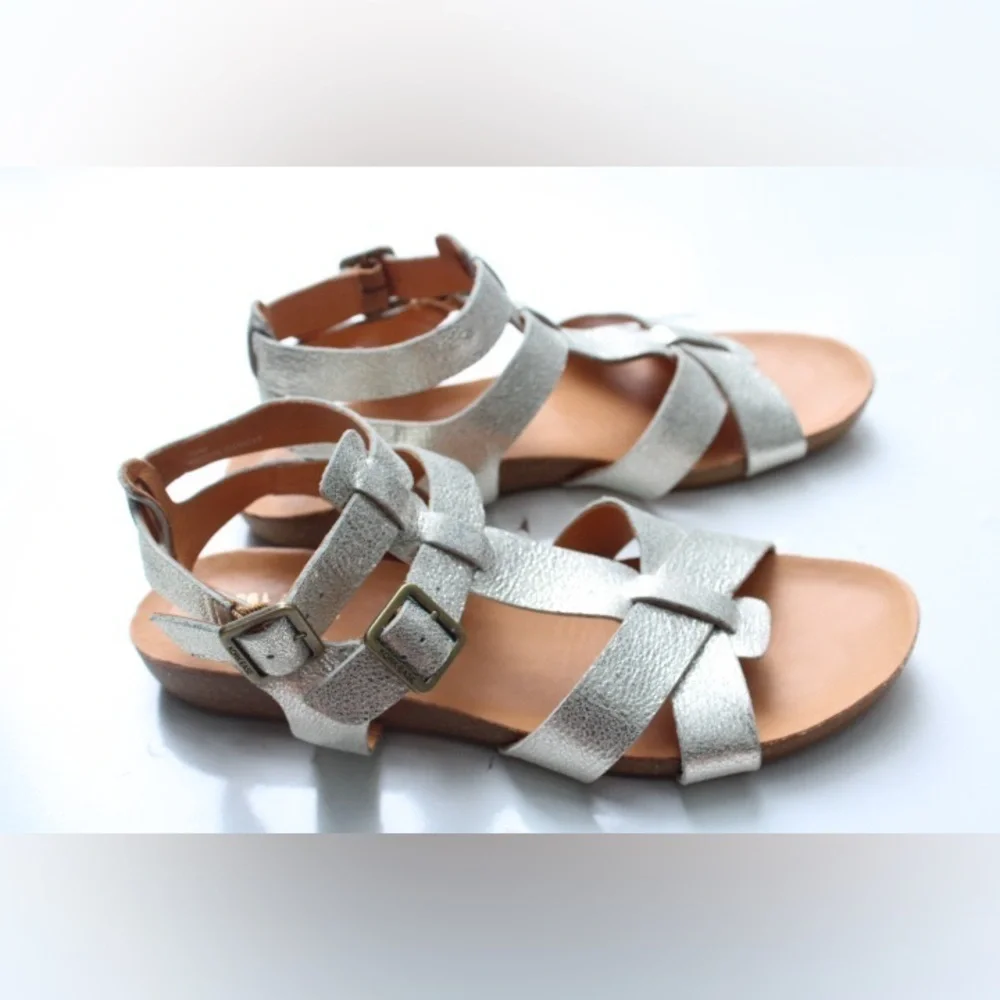 NWOT Kork-ease sandals